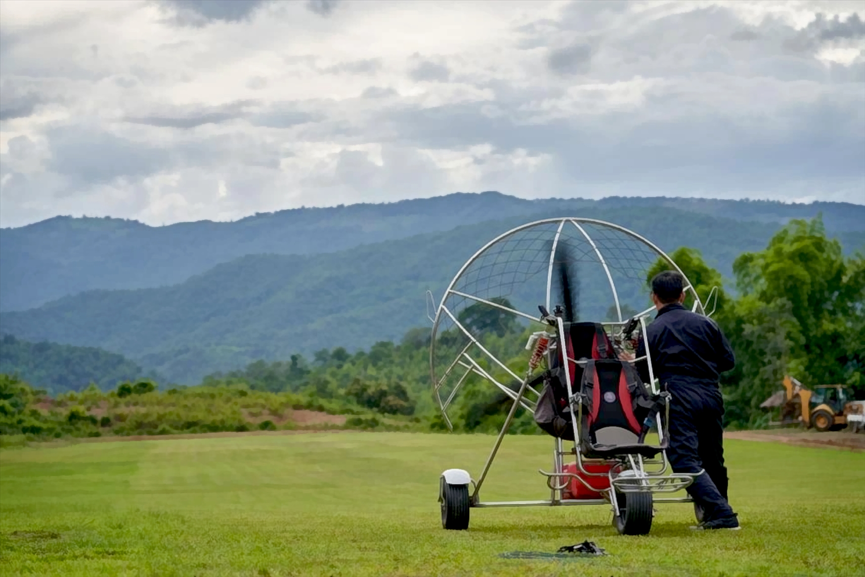 Paramotor starting preparations