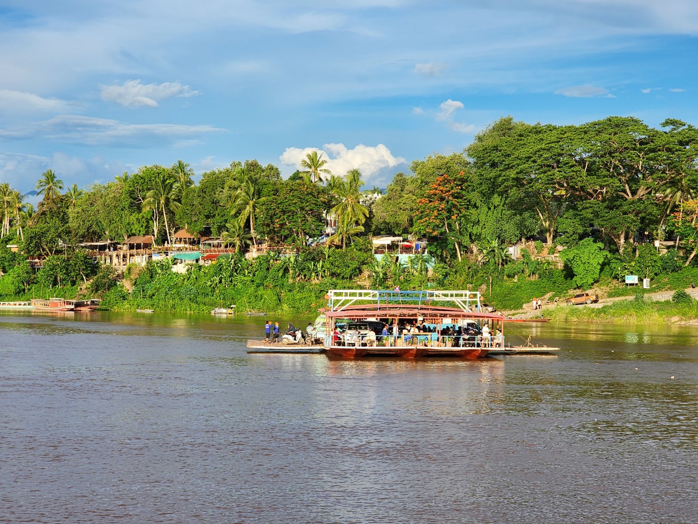 View from Sa Sa boat cruise